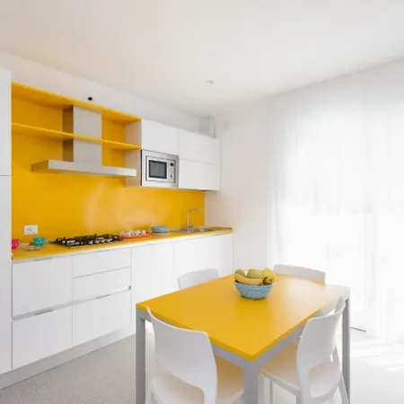 Colorful In Lignano Apartment *