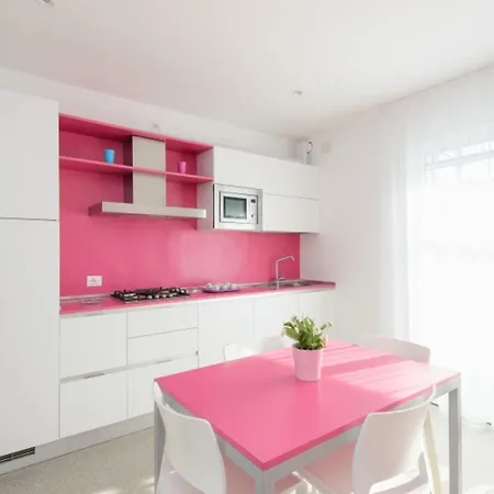 Colorful In Lignano Apartment Lignano Sabbiadoro