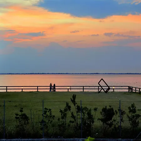 Colorful In Lignano Apartment *